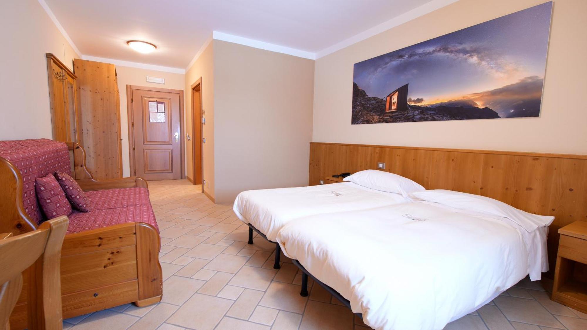 Albergo Ristoro Sitten - 2300 Mt غريسّوني لا ترينيتي المظهر الخارجي الصورة